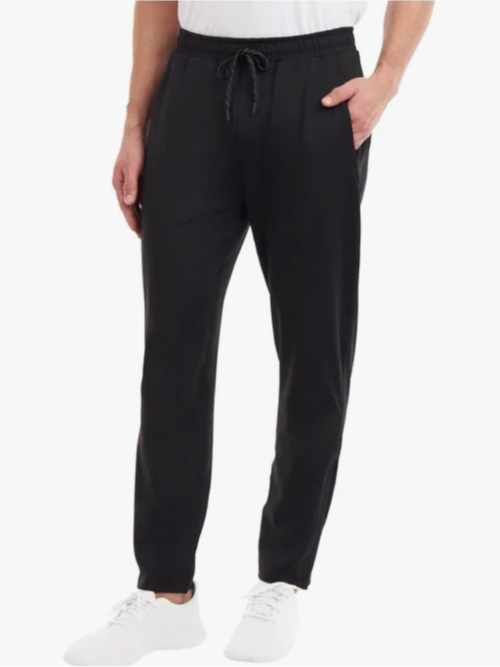 Kirkland Signature Men's Moisture Wicking Active Joggers Tapered Leg Opening M